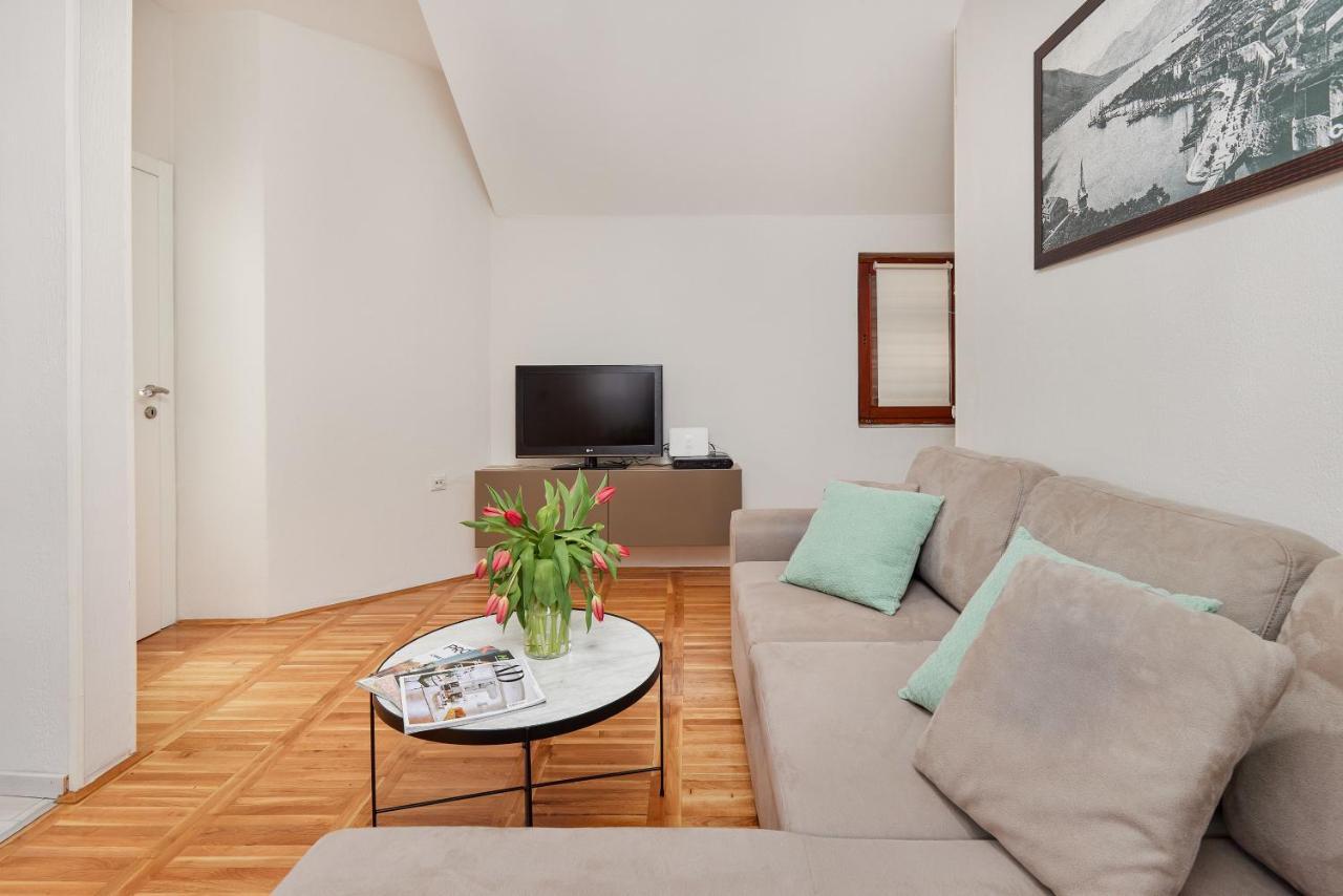 Apartment Mrsulja Котор Екстериор снимка