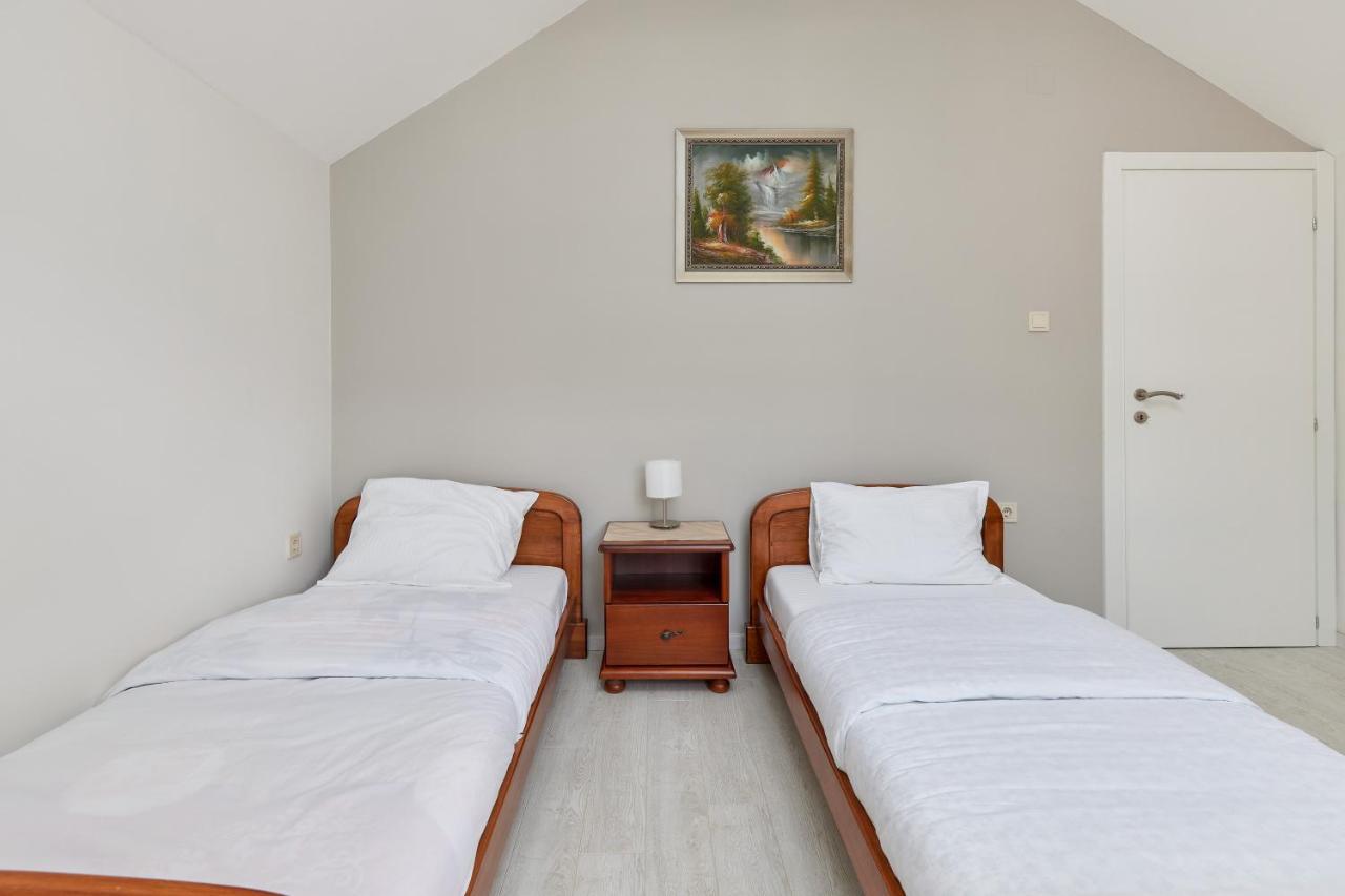 Apartment Mrsulja Котор Екстериор снимка