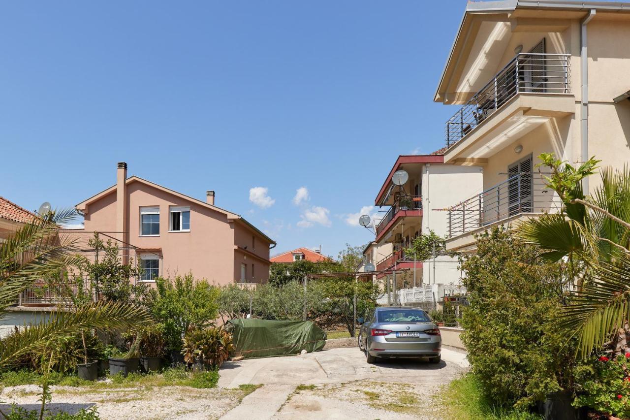 Apartment Mrsulja Котор Екстериор снимка