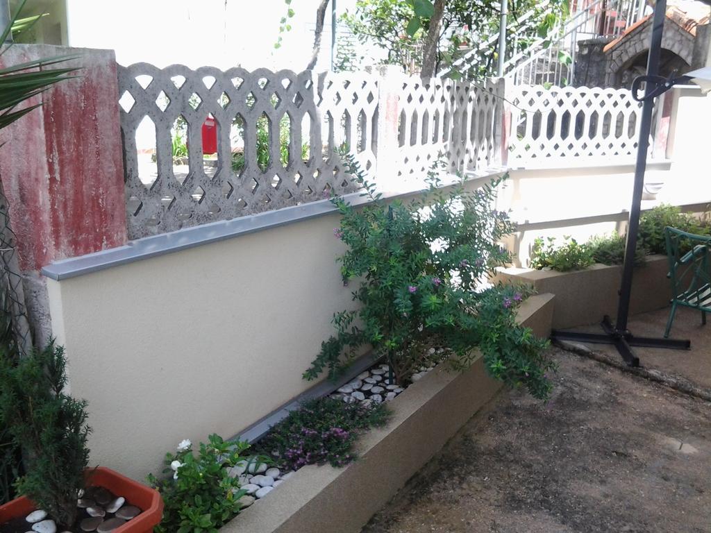 Apartment Mrsulja Котор Стая снимка